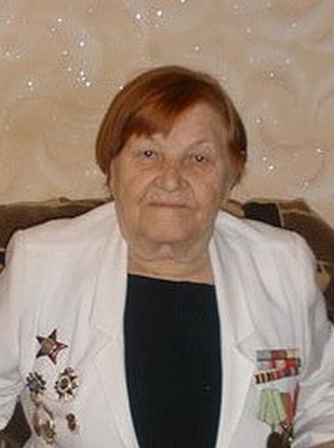 Разведчица более 40 лет лечила людей.jpg